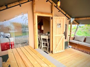 deichkoje glampingzelt aussenansicht